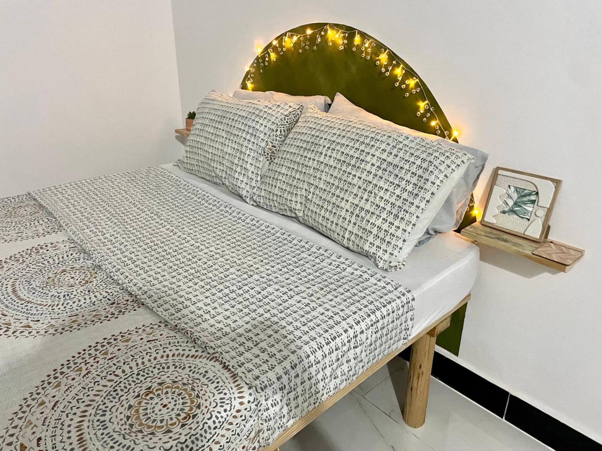 Rum i privatbostad Palm & Earth *