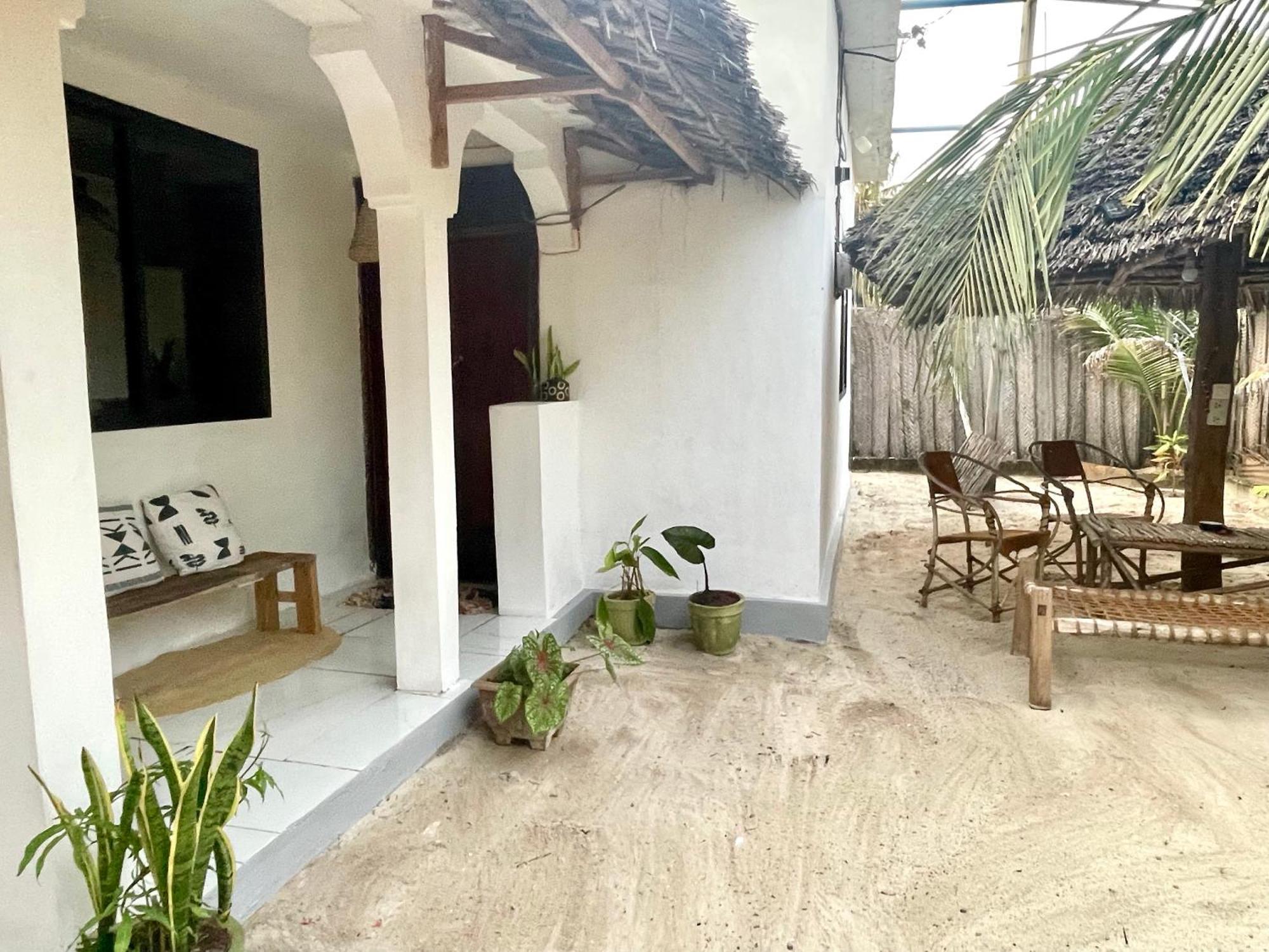 Palm & Earth Rum i privatbostad Jambiani (Zanzibar)